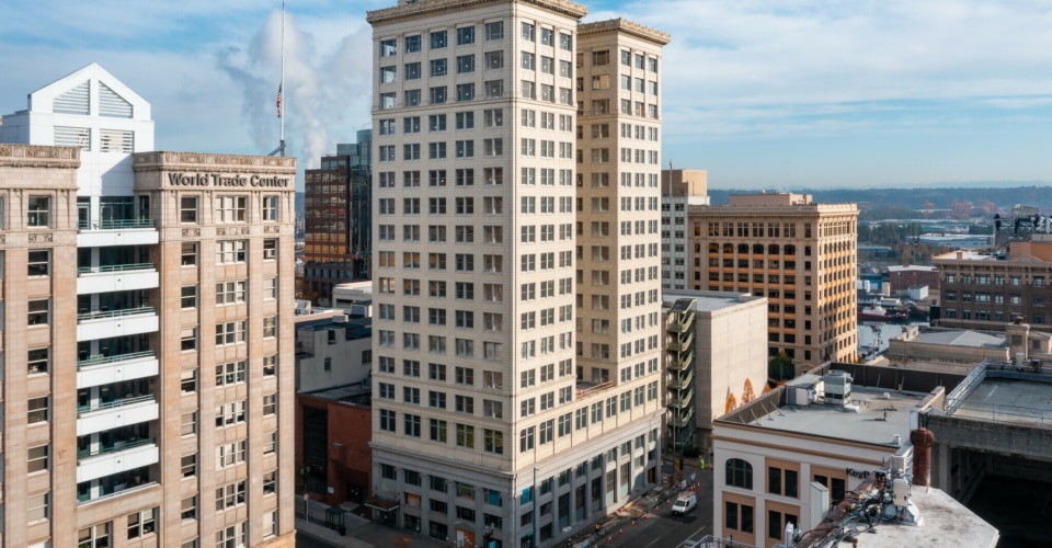 the-astor-tacoma-wa-building-photo